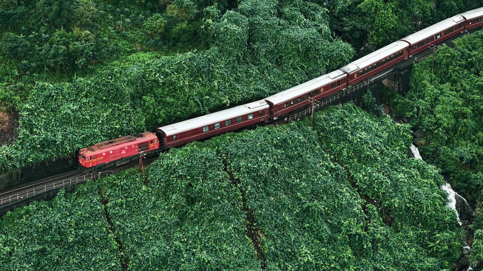Grande Traversée en train : Laos, Chine et Vietnam-Image