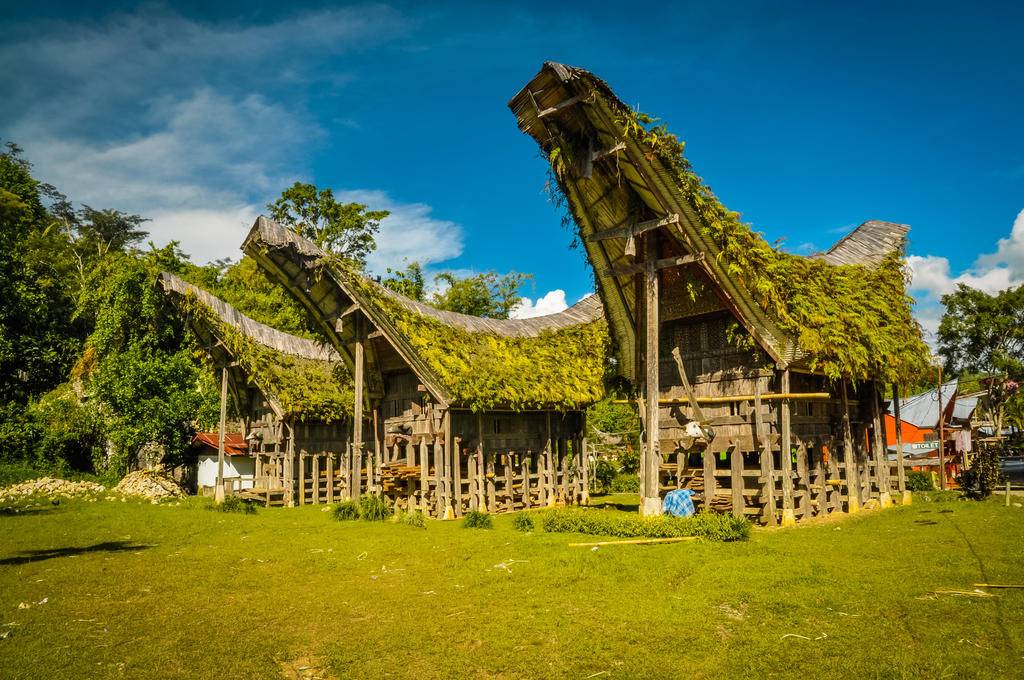 Grands Sites de Java et de Bali + Célèbes-Image