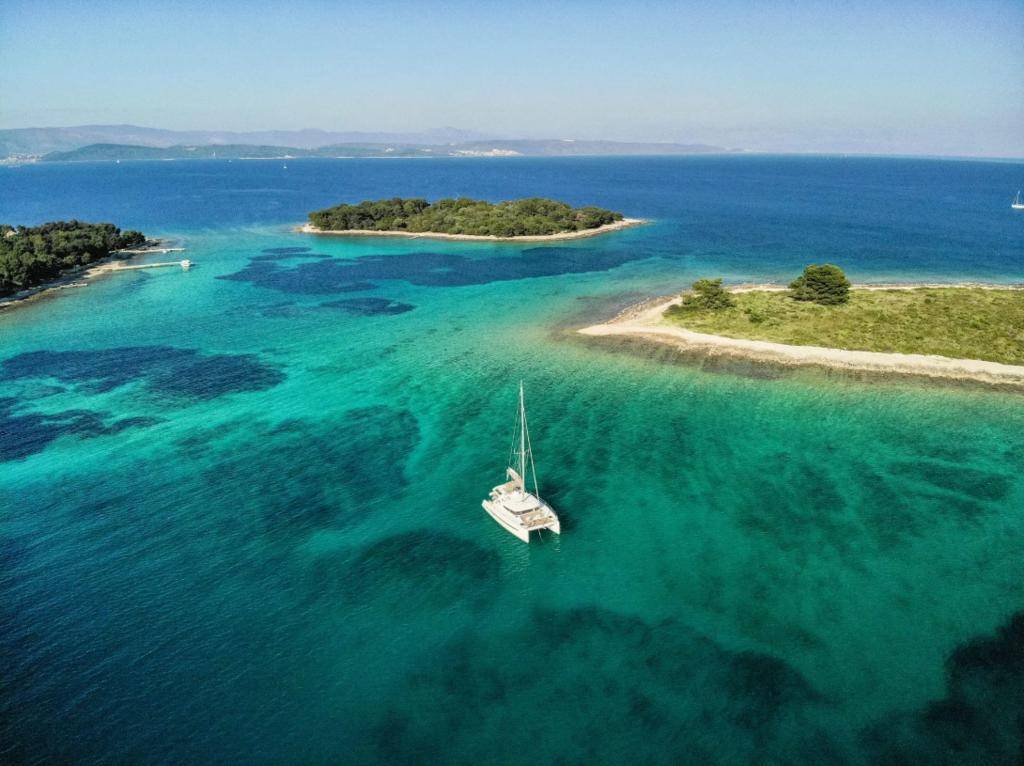 Croatie, une croisière en catamaran dans les îles Dalmates -Image