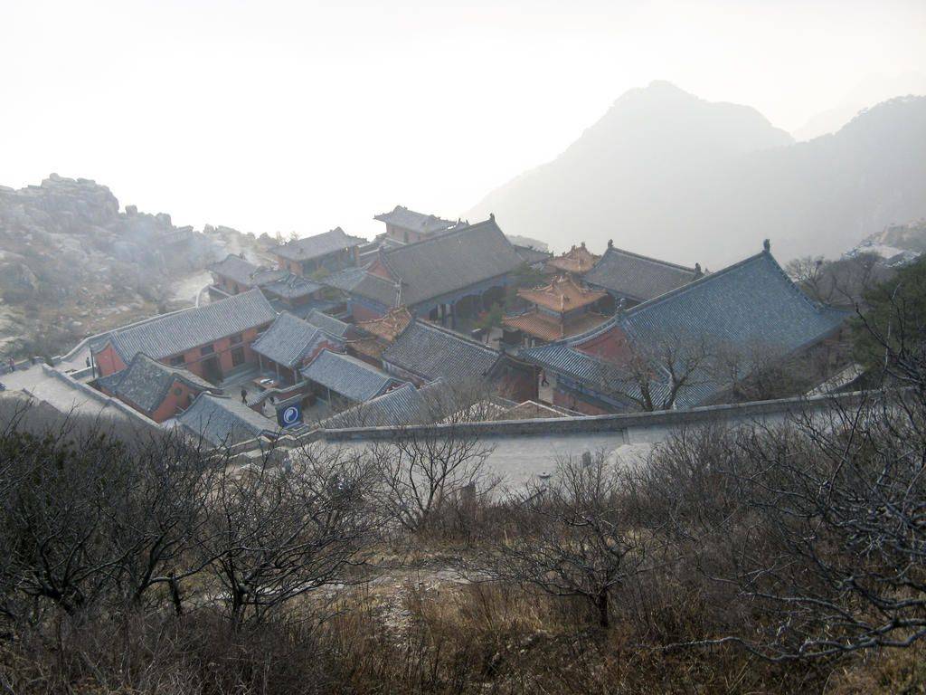 Confucius à l'ombre du Mont Tai Shan