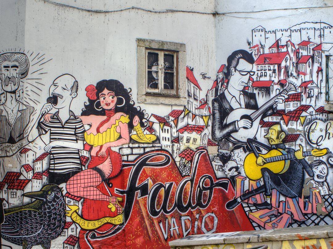 Le fado de Lisbonne : une histoire en chansons