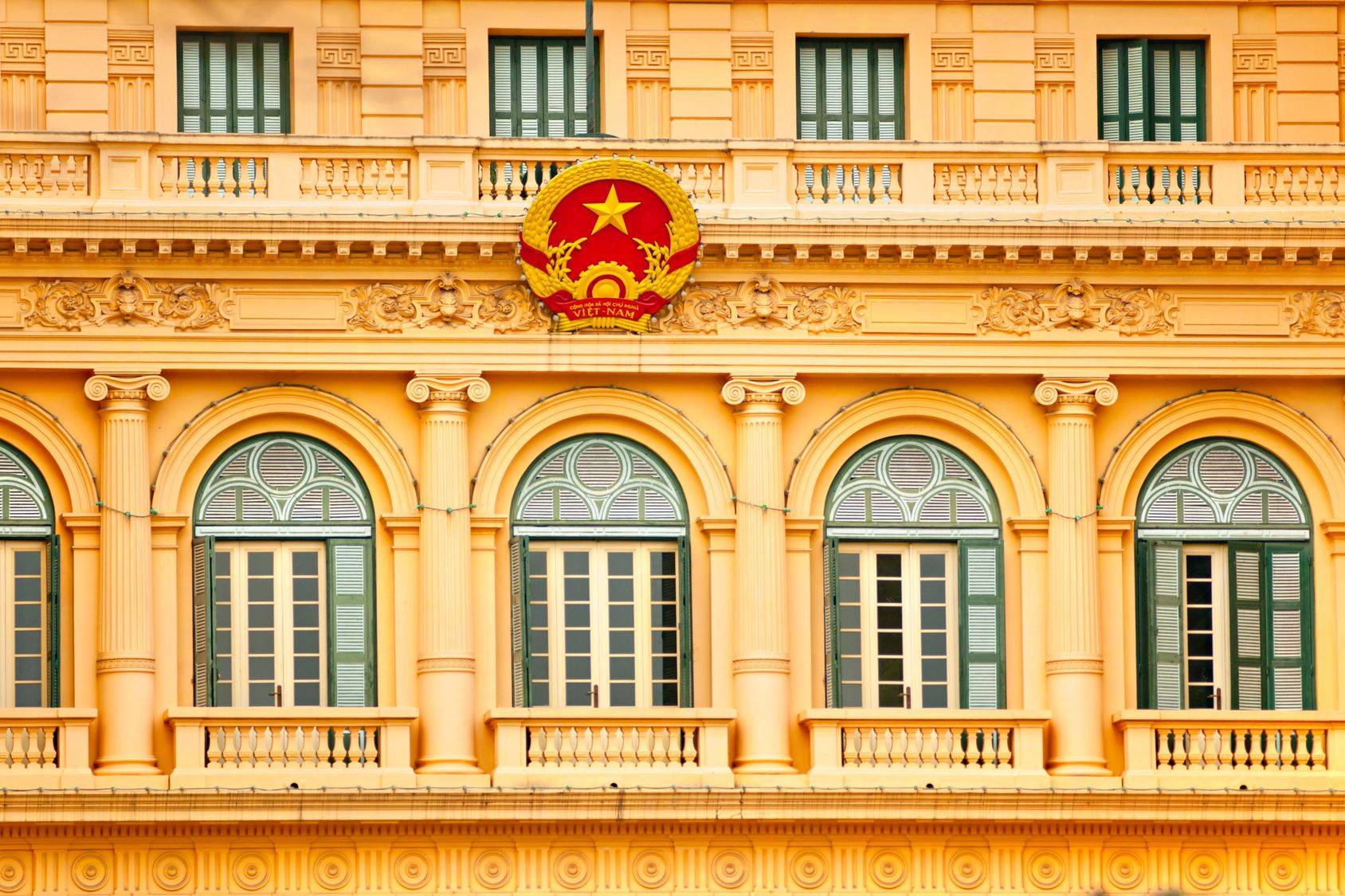 Entre Orient et Occident, les intellectuels vietnamiens aujourd'hui